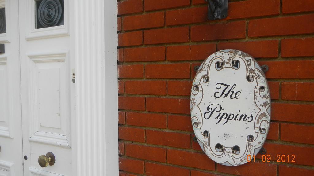 B&B The Pippins Sandy Exterior foto